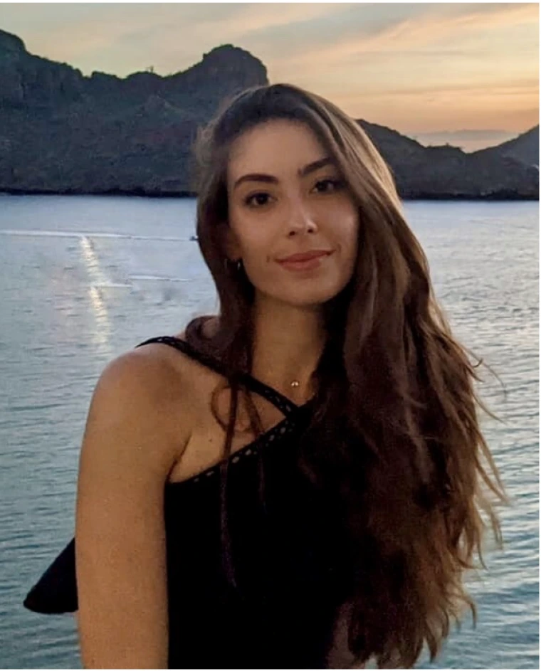 Macarena Llamas Molina